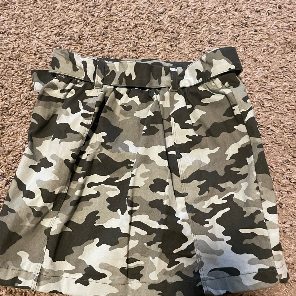 Camouflage Pleated Skirt